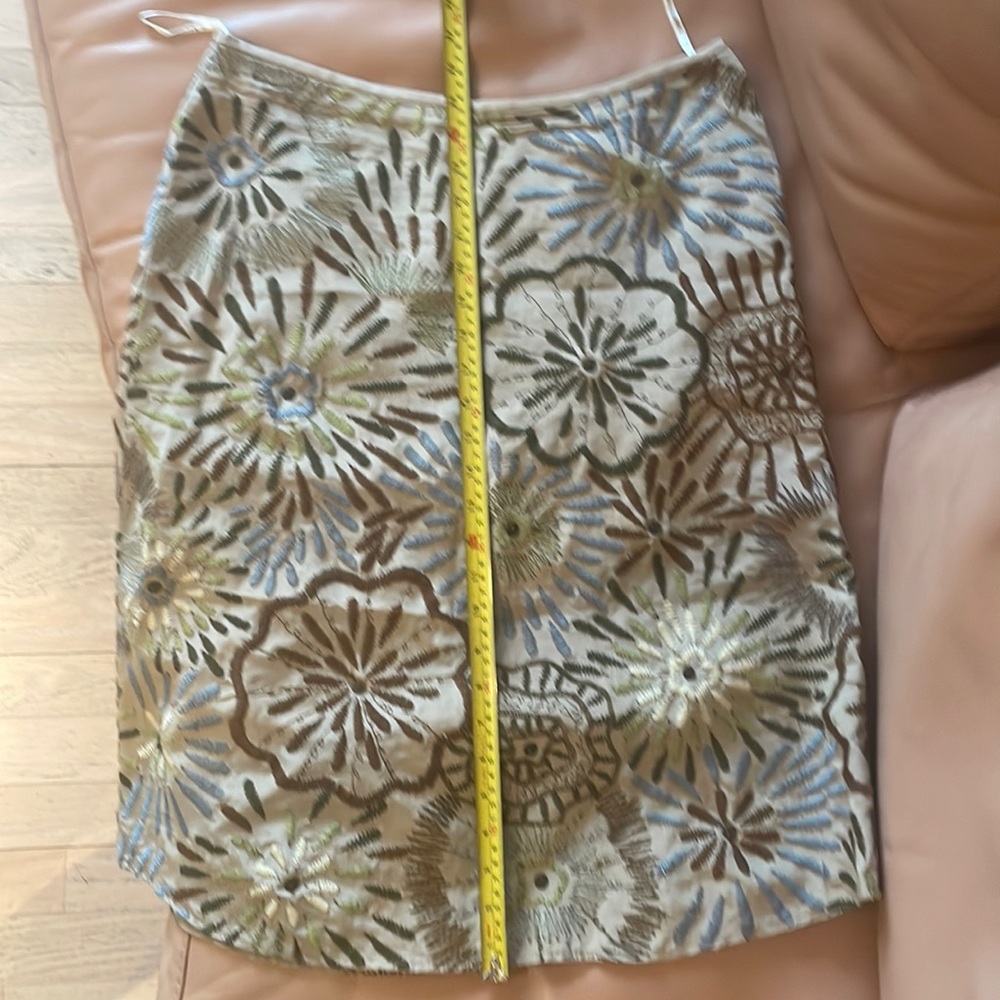 Women skirt